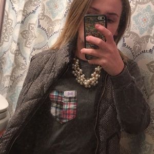 Fraternity collection front pocket long sleeve